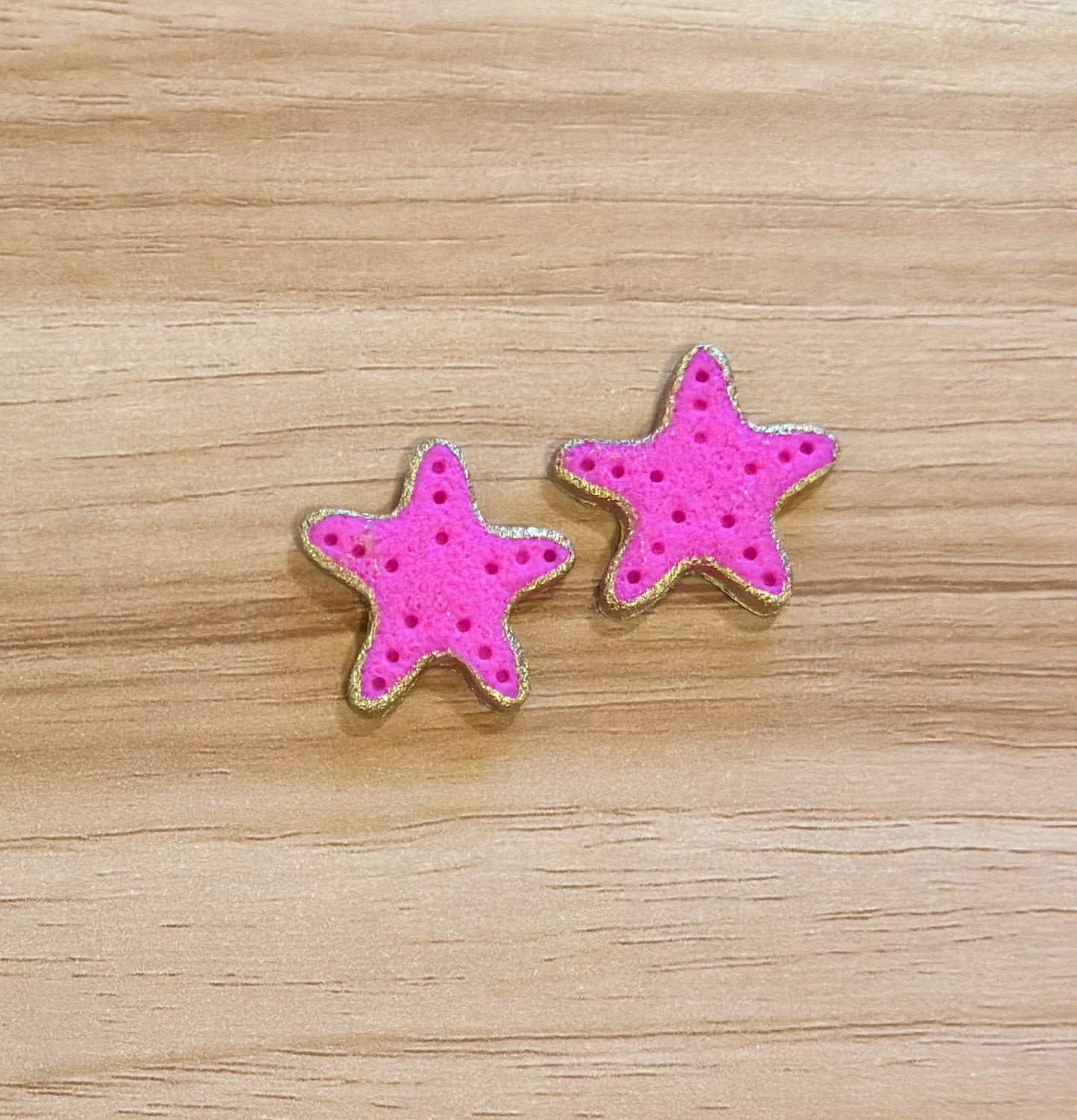 Starfish studs