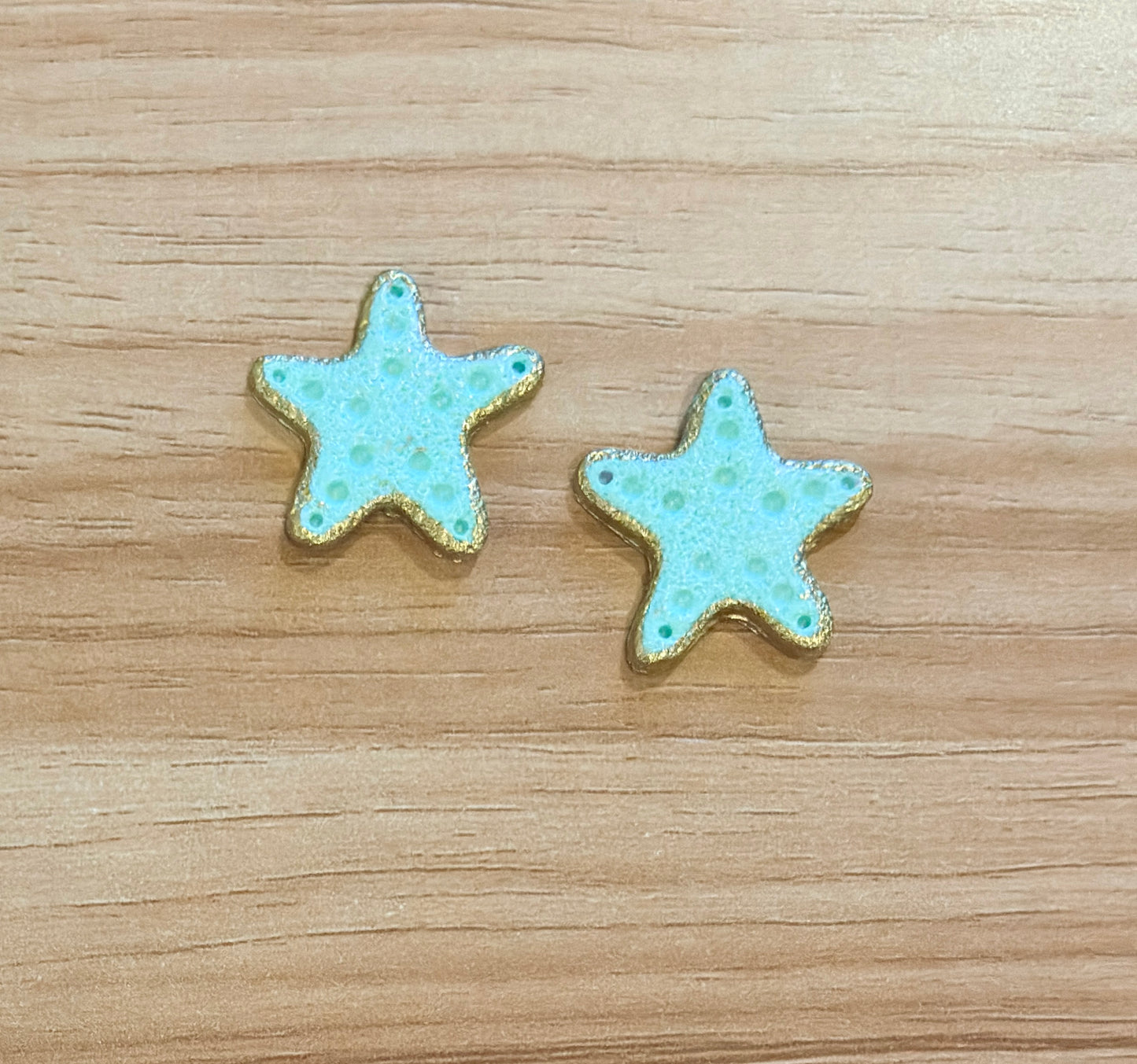 Starfish studs