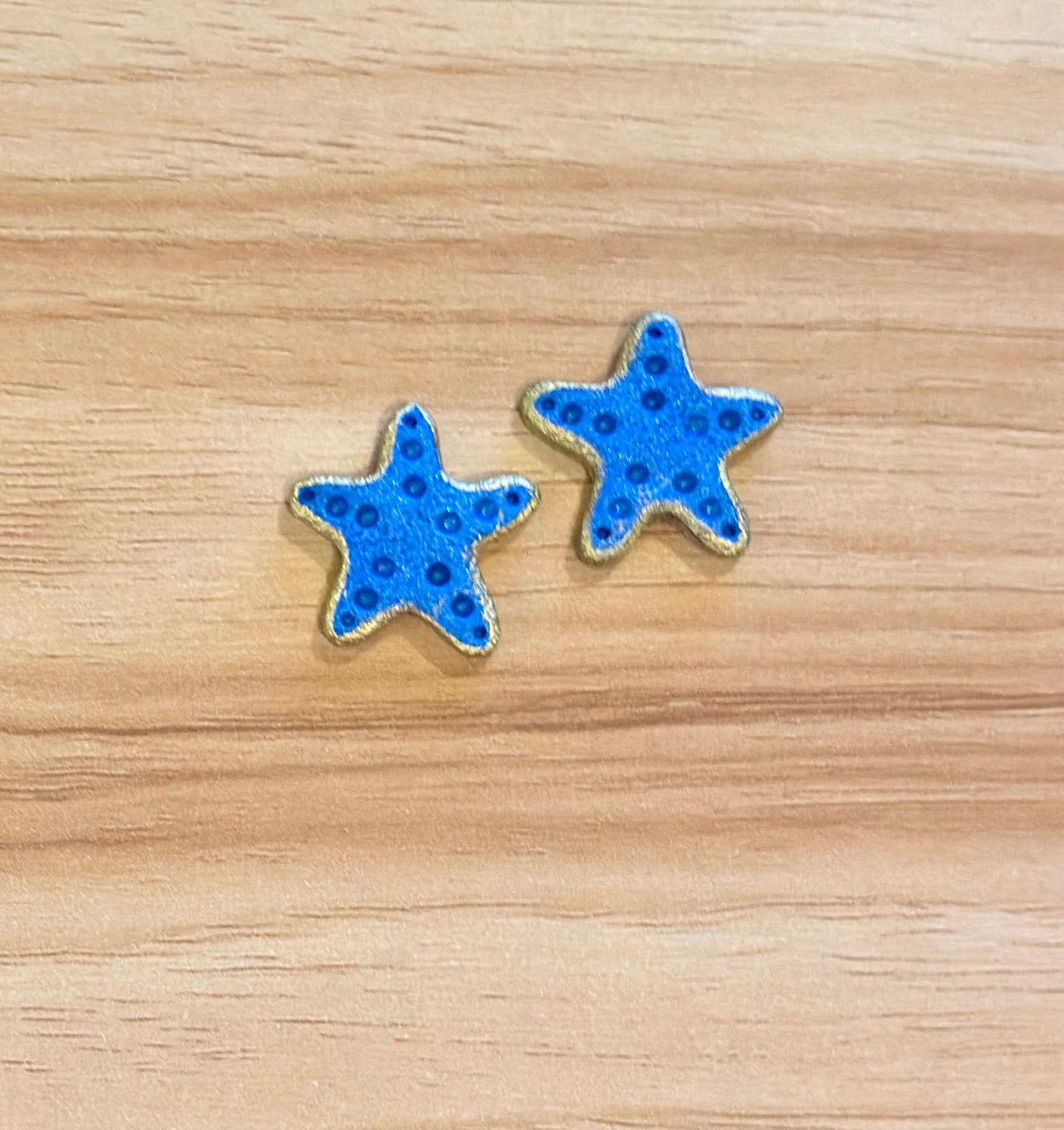 Starfish studs