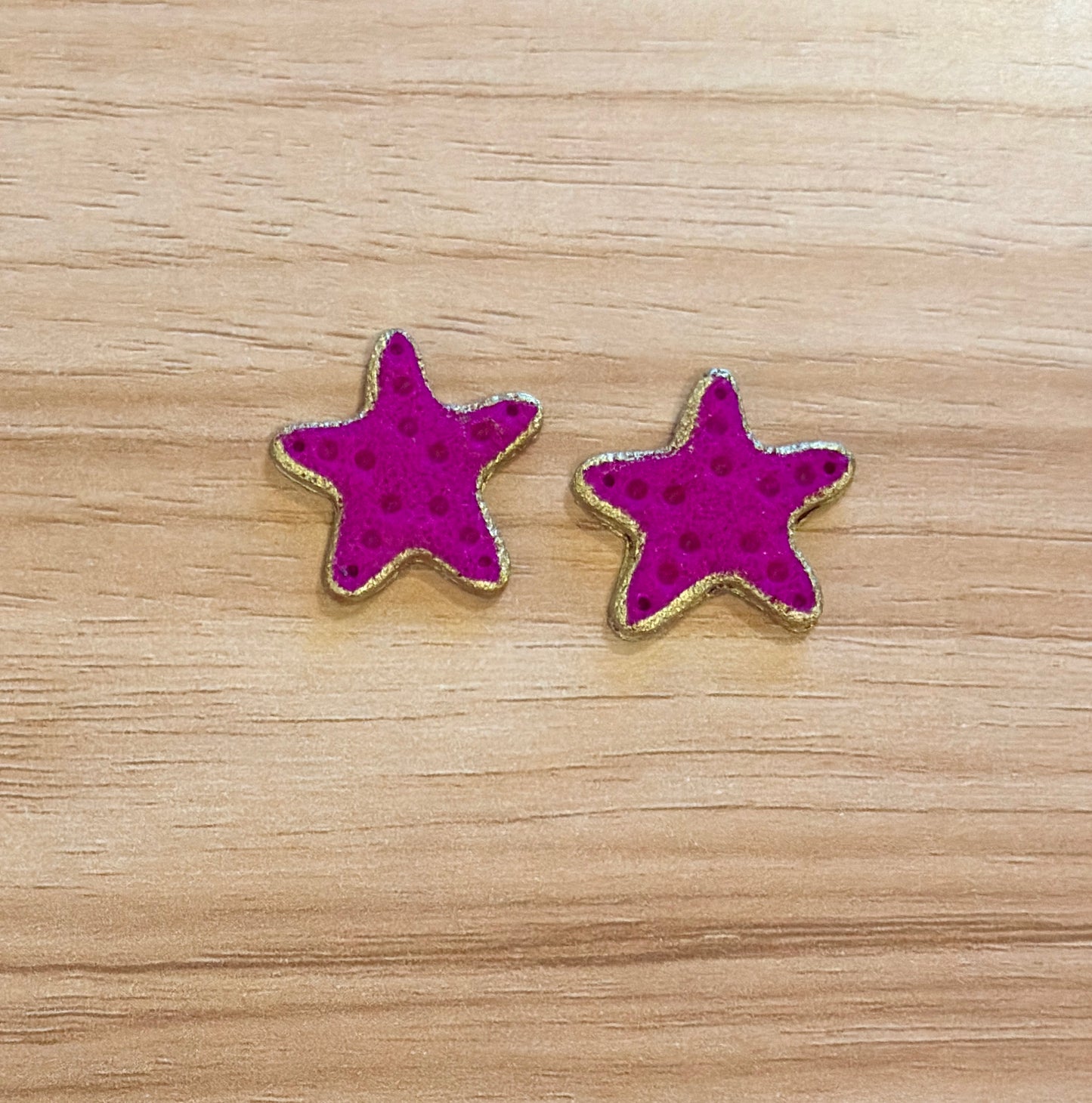 Starfish studs