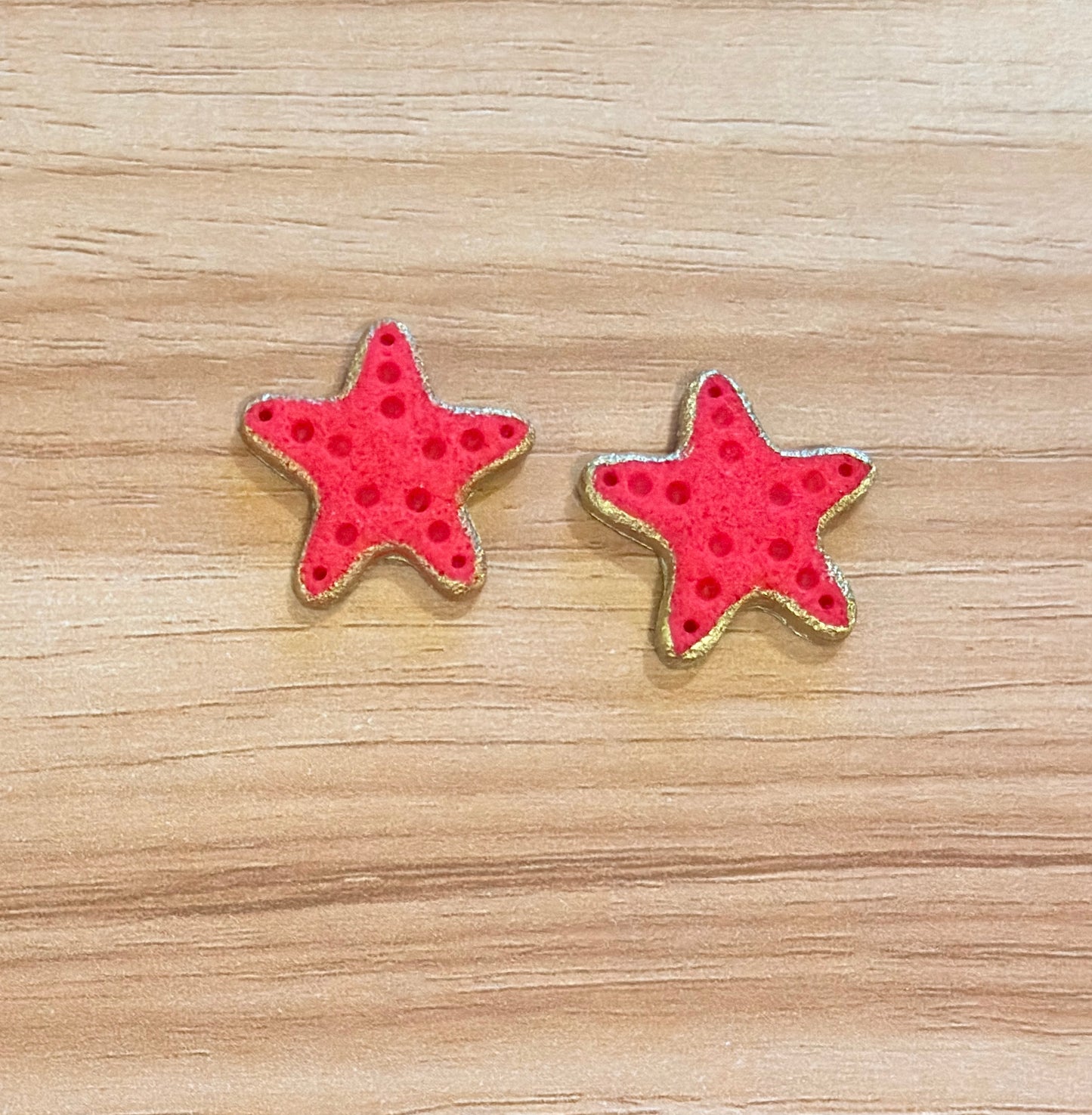 Starfish studs
