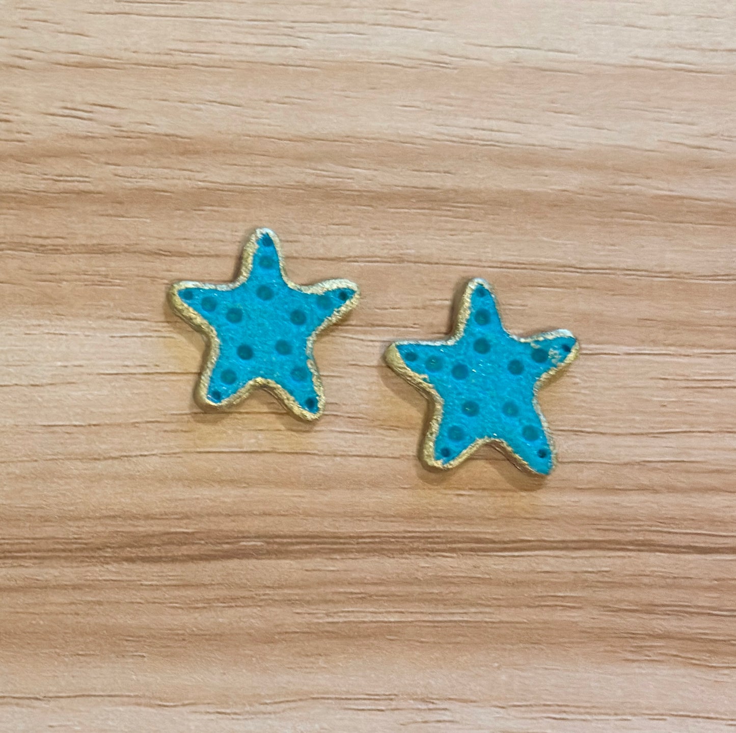Starfish studs