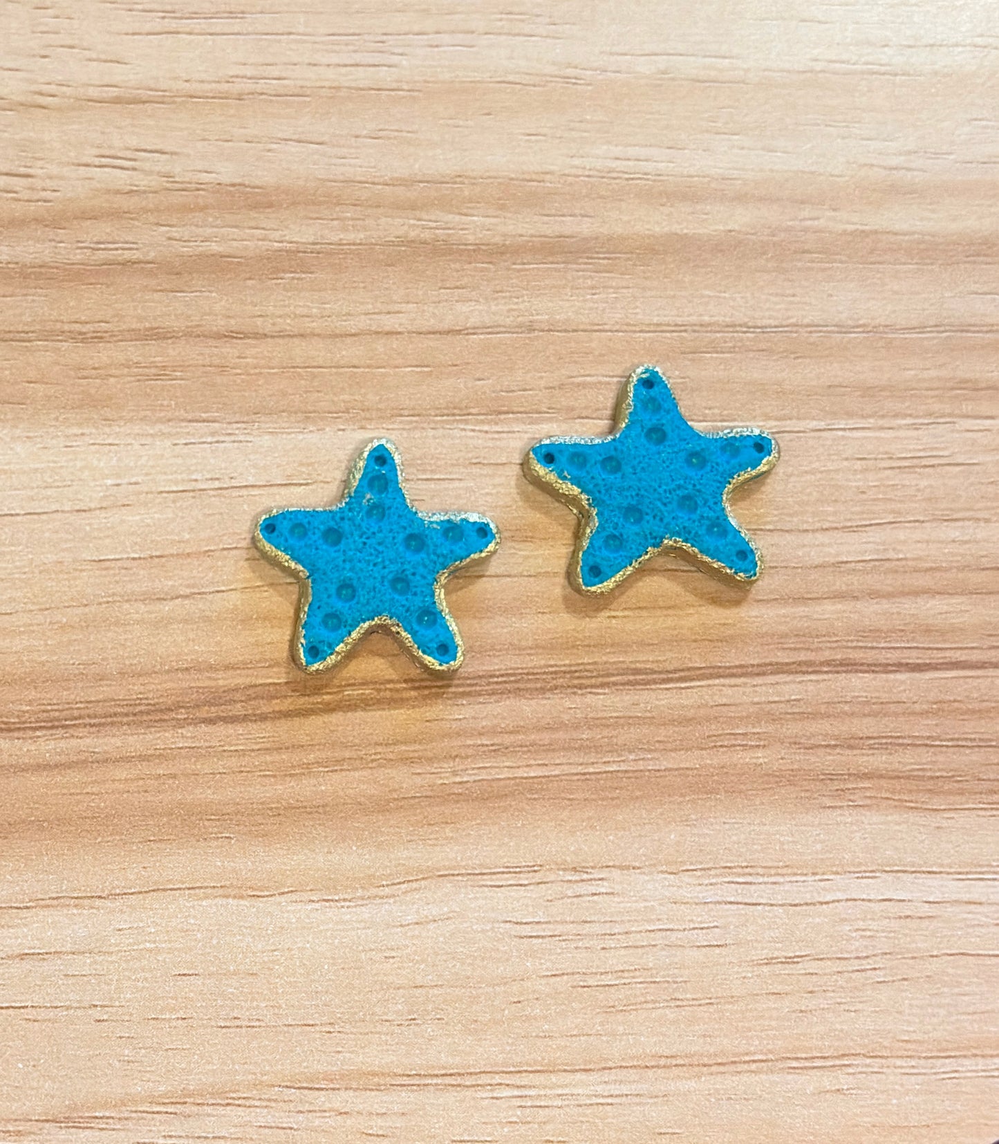 Starfish studs